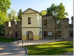 Centrum Kultury i Sztuki "Dwór Kossaków"